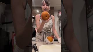 Японские груши! Совершенно не похожи по вкусу на яблоки! Сочные как персики!#shorts