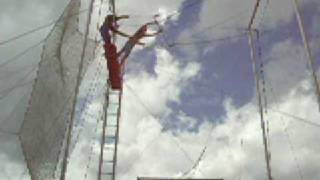 Kayla's Trapeze Bird's Nest Catch