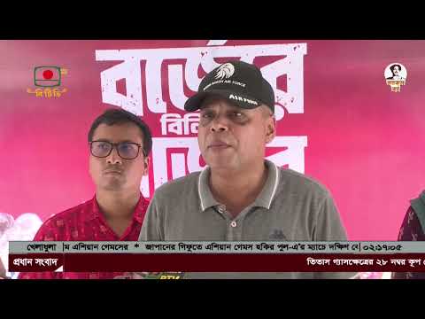 বুড়িগঙ্গা নদীতে ভাসমান জাহাজে এক ভিন্নধর্মী বাজার