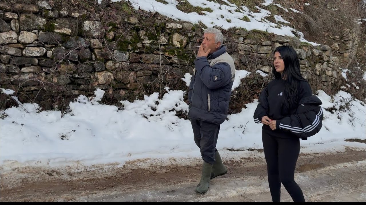 Bellove/Diber📍fshati pa rrugë. “S’na lë rehat ariu çdo natë ha misrin”. 