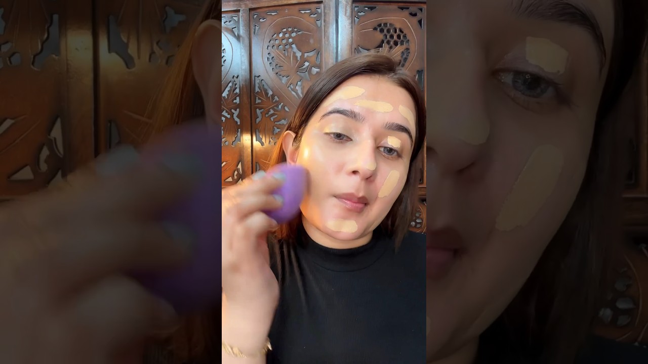 Grey eye makeup look with grey black saree