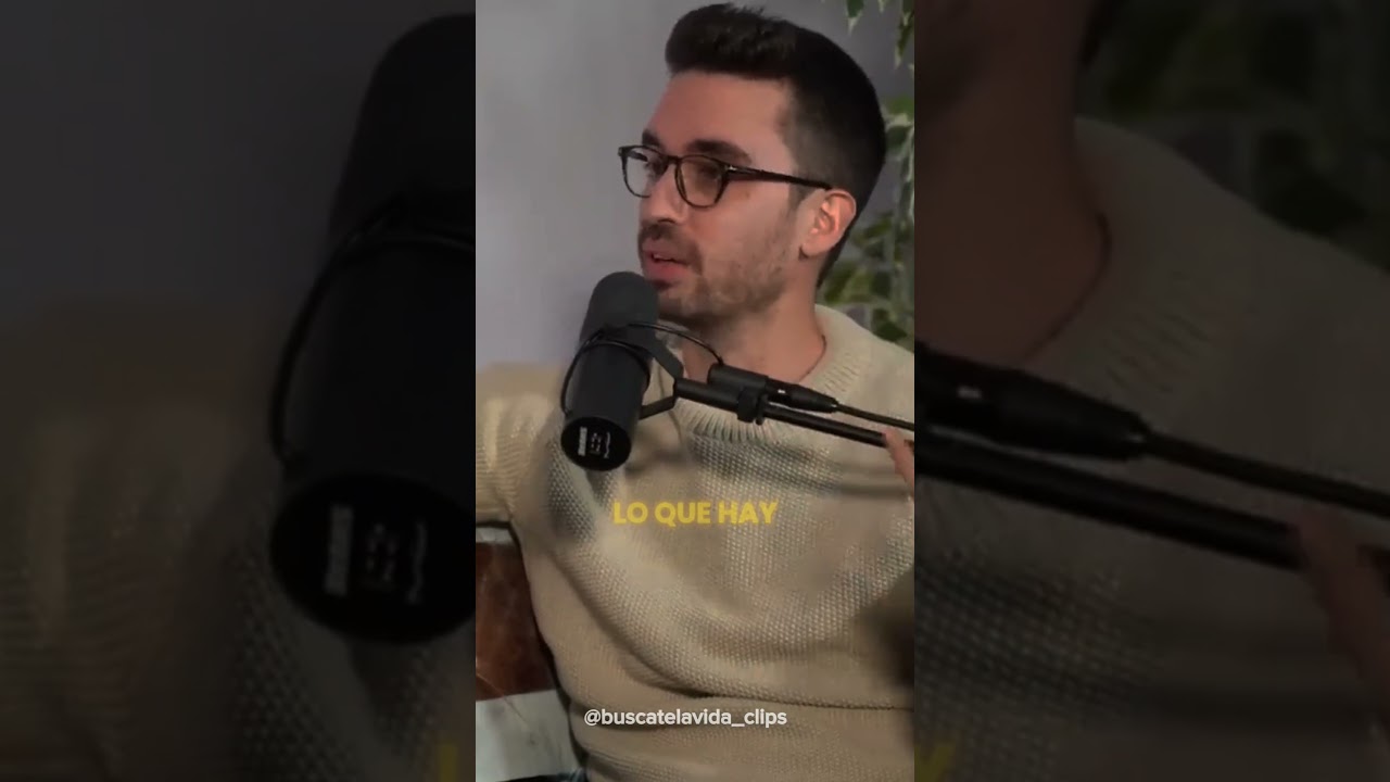 “Baja a tierra y consigue un primer cliente” #blv #podcastclips #podcast #joseelias #eugeoller