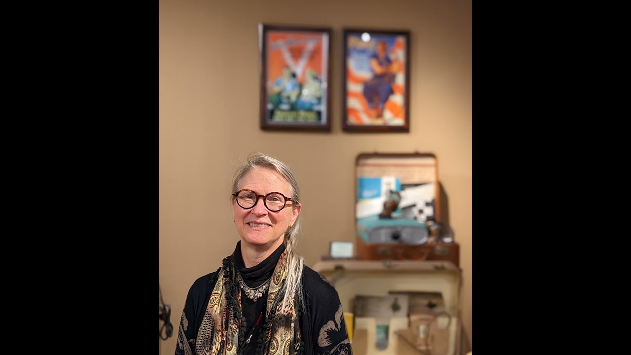 Good Vibrations and the Antique Vibrator Museum, Part 2 (S5E11)