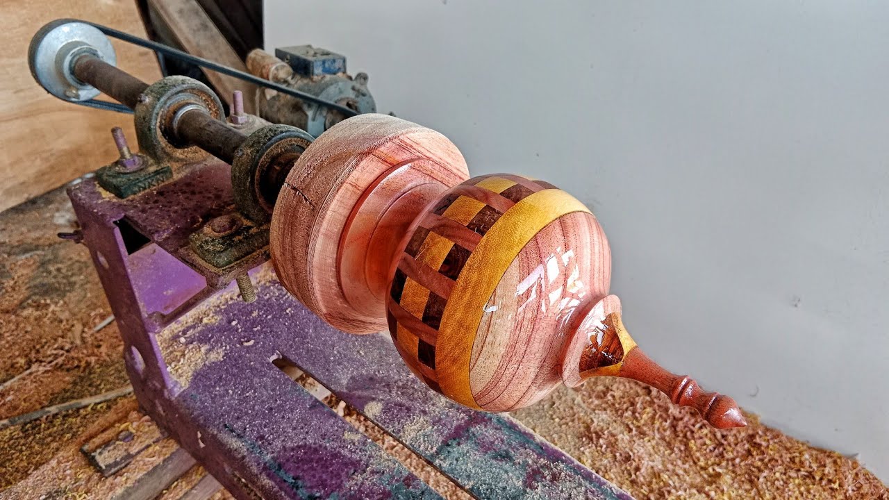 ⭕Ide Kreatif Membuat Kerajinan Dengan Mesin Bubut - BUBUT KAYU - YouTube