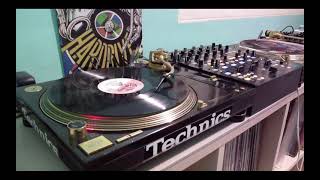 Hardrive - Deep Inside (The Dub)