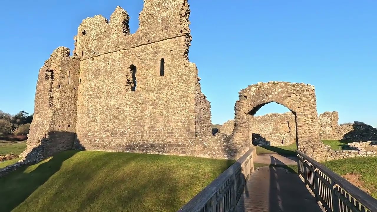 Ogmore Castle Bridgend Wales (4K 60fps)