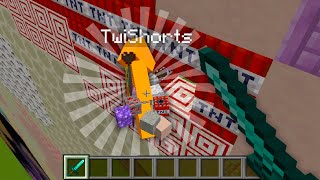 I caught my friend Twi Shorts stealing my video in Minecraft! 😂