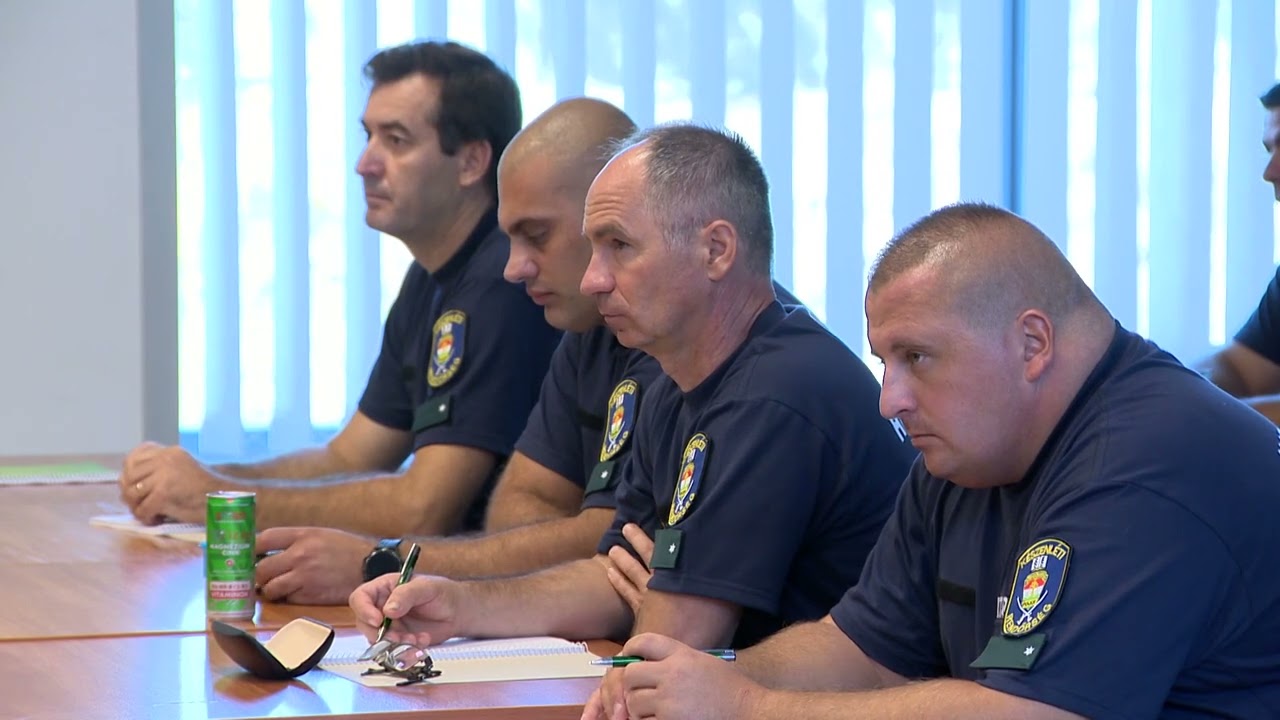 Megkezdődött a szerződéses határvadászok képzése