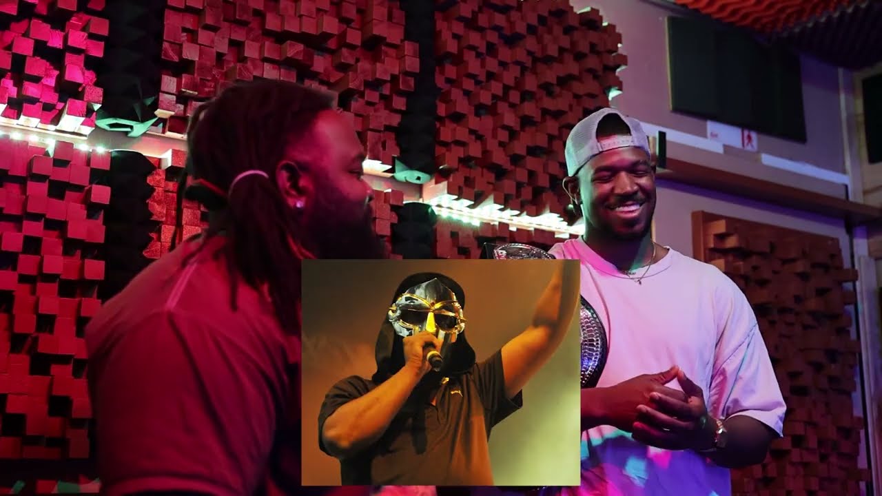 Lee Moriarty on how he got into painting (Teasy's Table Musicology)