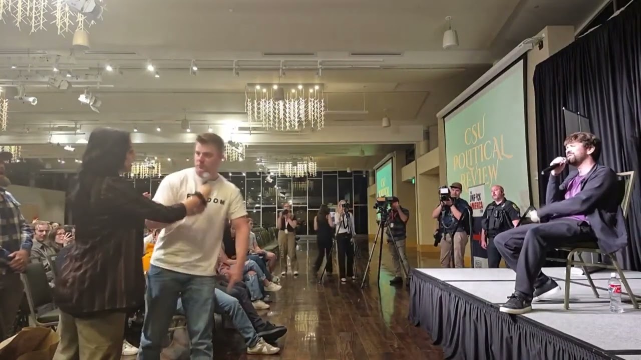 ⚠️ Unhinged Anti Trans Rant at “Unf America” Event