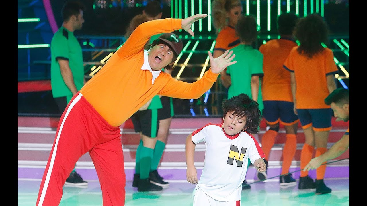 Miki Nadal y Fran imitan a Oliver y Benji en Tu cara me suena Mini