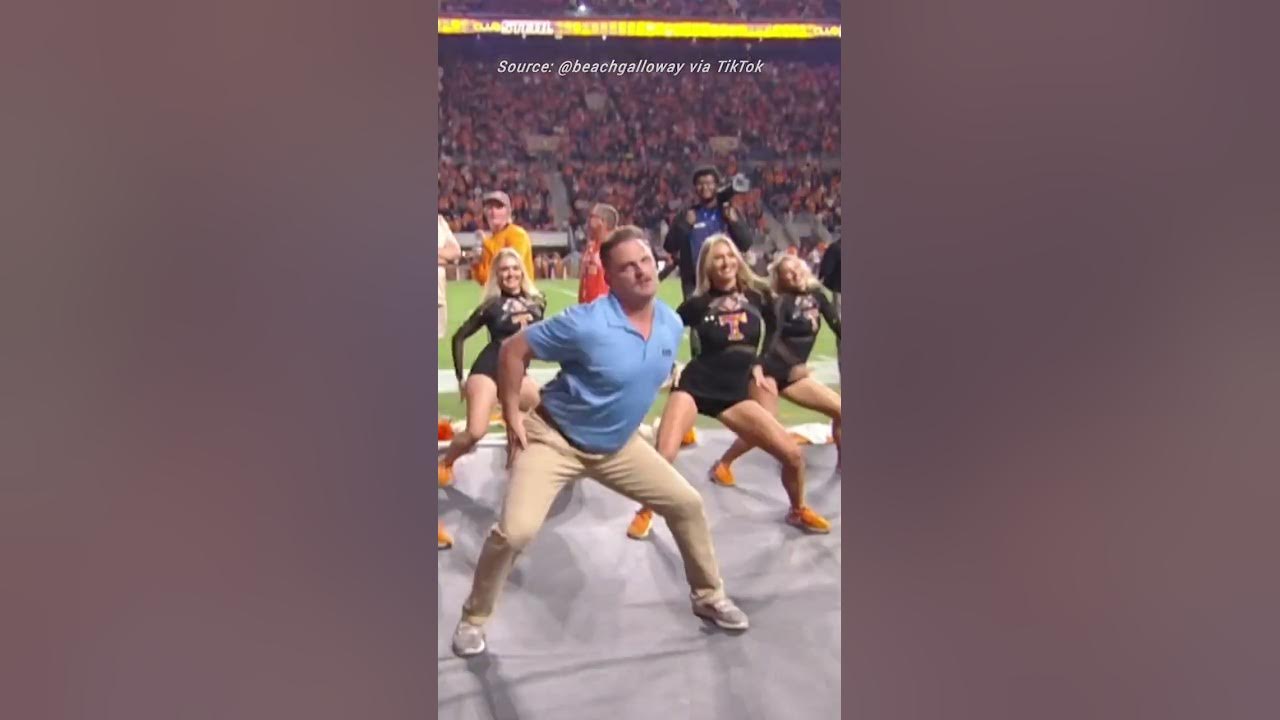 University ‘security guard’ shows off moves in dance routine