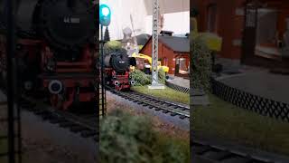 Roco 04126B Steam Locomotive BR 44 1651 DB H0(1:87)  DC