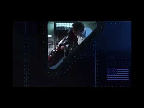 DC’s Legends of Tomorrow Season 2x14 Ray vs Thawne