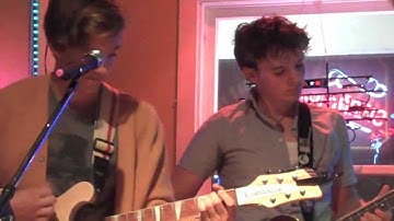 The Tropes: "Bestfriends"