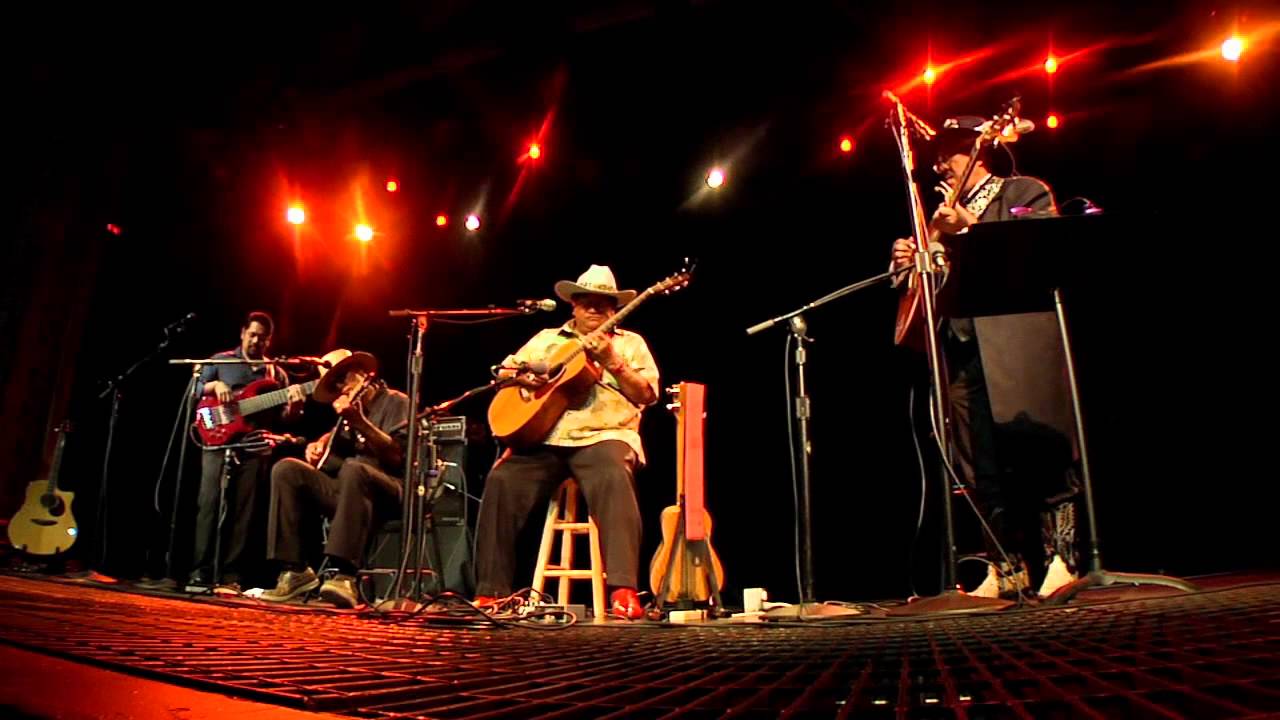 The Hawaiian Legends - Nathan Aweau - Ku'u Lei Awapuhi The Hawaiian Legends - Nathan Aweau - Ku'u Lei Awapuhi