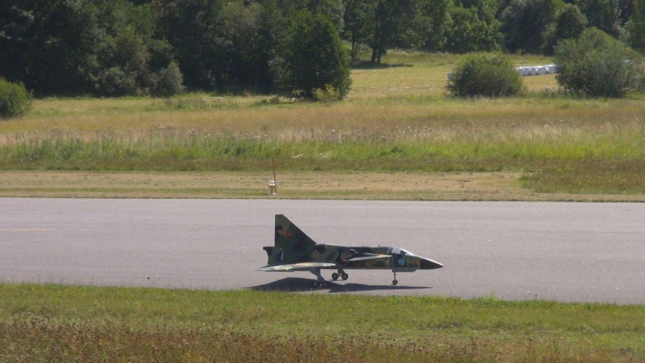 SAAB 37 Viggen 1/6 scale with Jetmunt Marlin 200XBL - 20150815