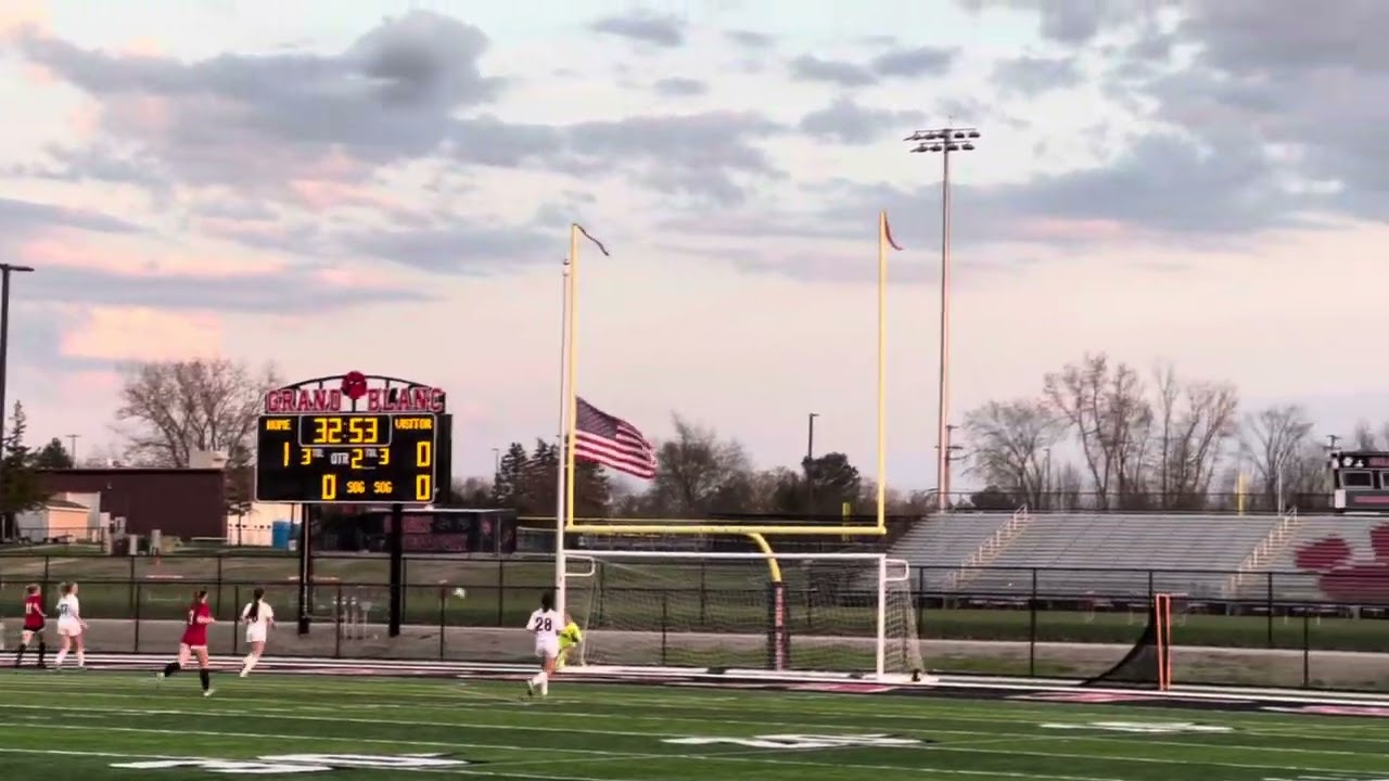 Anna scores a critical goal!