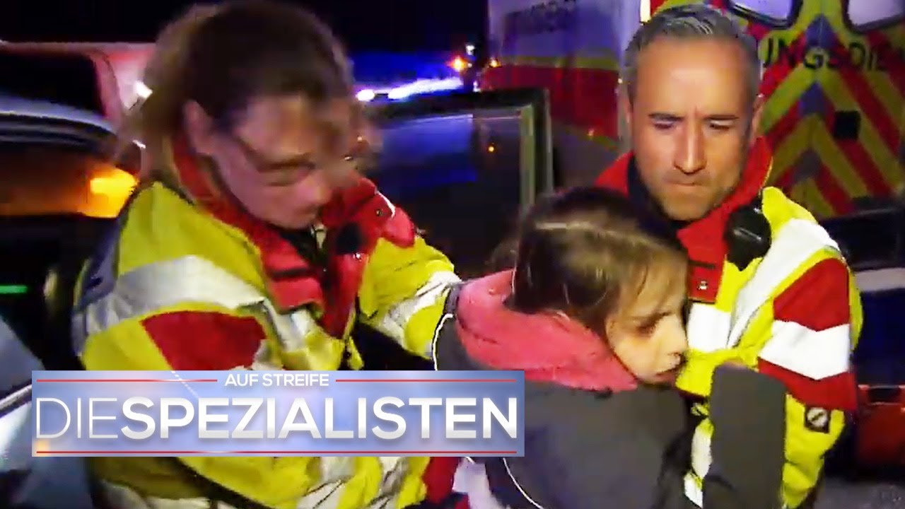 Ausnahmezustand: Heftiger Autounfall mit Kindern | Franco Fabiano | Die Spezialisten | SAT.1