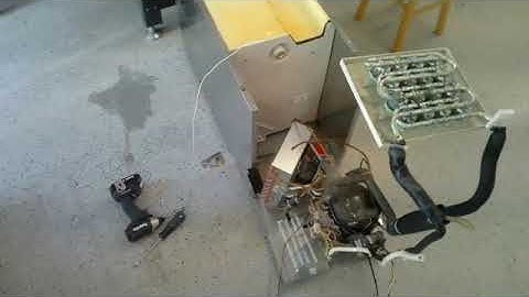 Sub-Zero UC-15IP Ice Machine Sealed System Overview