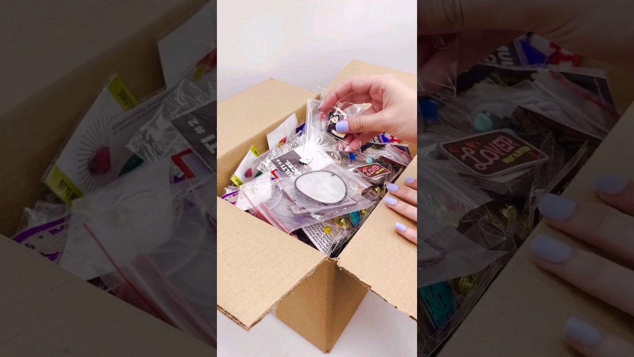 💃Sample Dive #1 - Wednesday Pin Badge Dances to Goo Goo Muck - Enamel Badges & Woven Patches