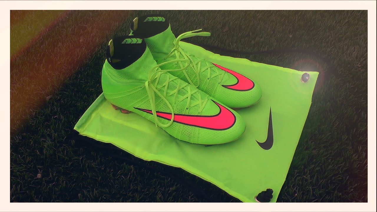 Nike Mercurial Superfly 4 Volt/Hyper Pink | TEST | Cristiano Ronaldo 'CR7'  Boots | By DutchBallerz - YouTube