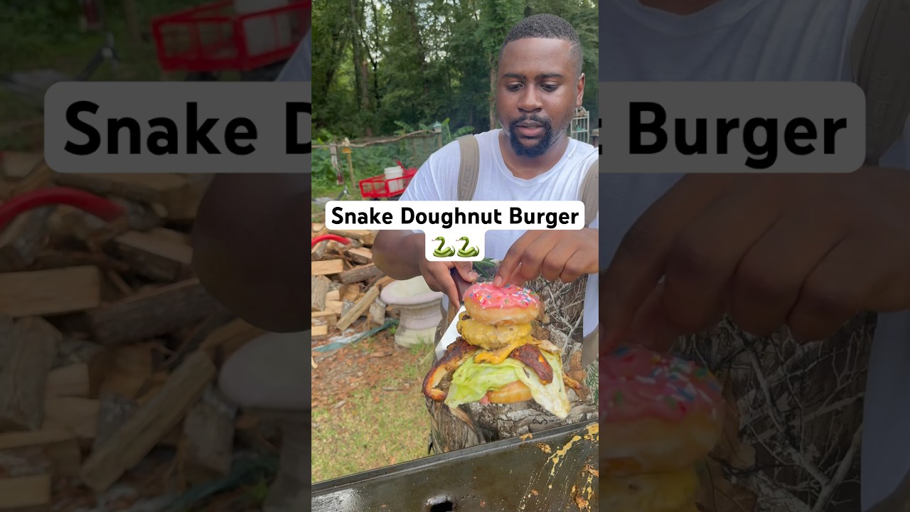 Snake doughnut burger 🐍🐍🤯🤯 