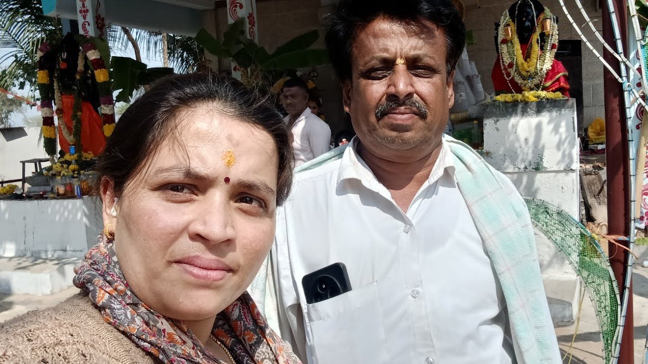 ಡೆಲಿವೆರಿ ನಂತರ ಮೊದಲ ಬಾರಿ ನಮ್ ಅಪ್ಪ ಜೊತೆ ದೇವಸ್ಥಾನಕ್ಕೆ ಬಂದೆ / ಪಾಪುಗೆ ಮನೇಲೆ ಬಿಟ್ಟು ಹೋಗಿದ್ದೆ 