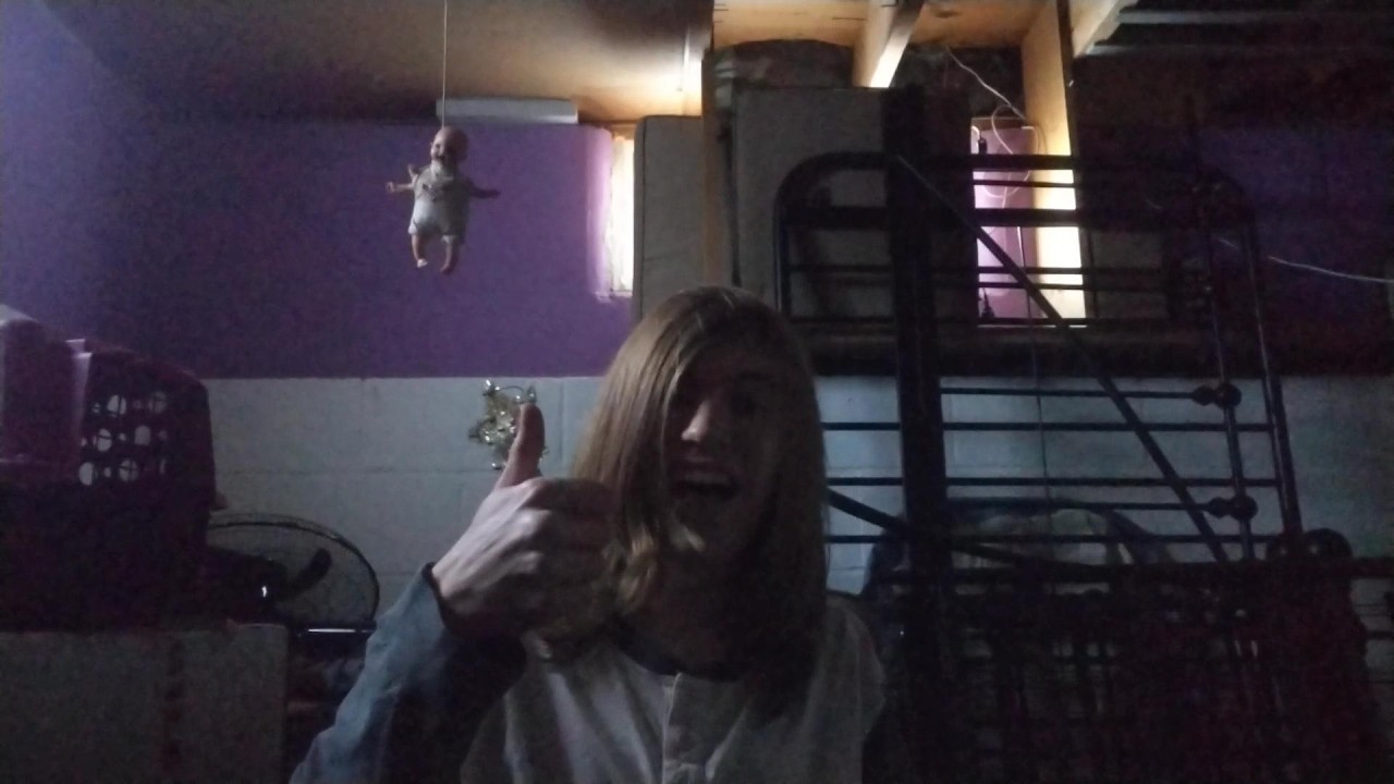 I Got Stuck In The Ollies Towel Aisle With My Hyperreligious Great Grandmother For 30 Minutes