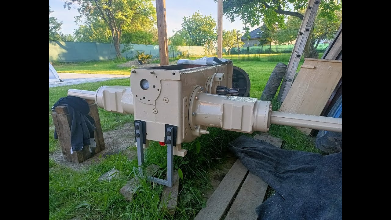 Zetor 25, kompletace skříně diferenciálu