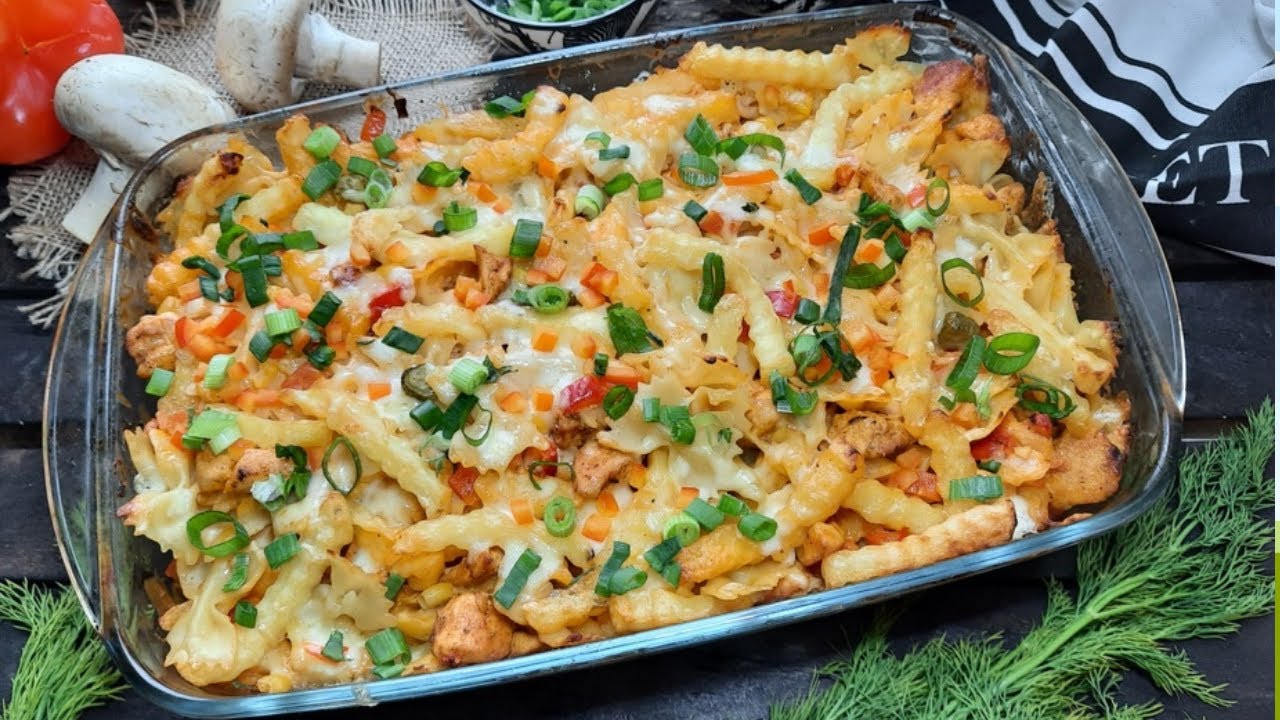 Лучшая запеканка из шашлыка с картофелем фри, которую вы можете приготовить дома. Для всей семьи.