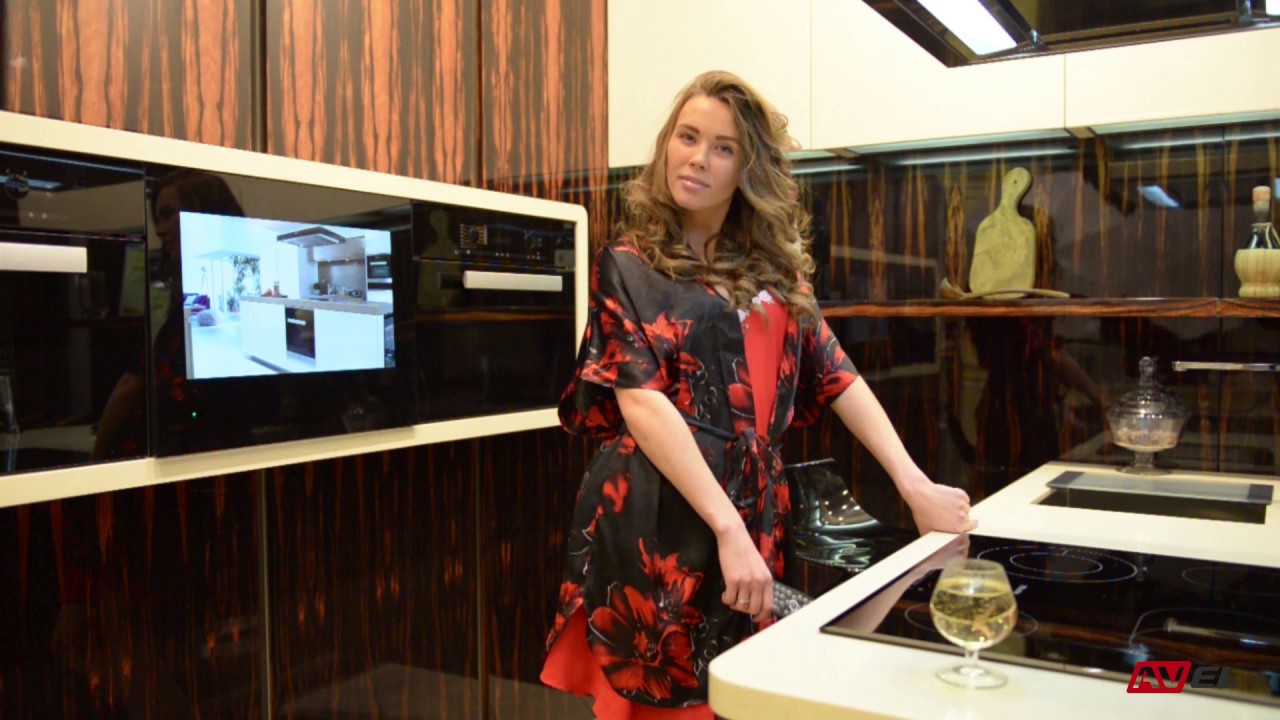 Сinemagraphs.  Kitchen TV. AVS220K