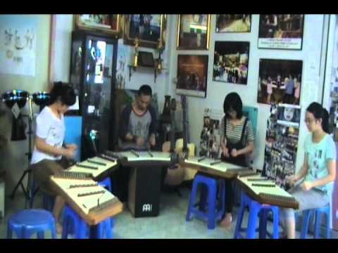 Khim Chamber ซ้อมเตรียมงานไหว้ครู 2554