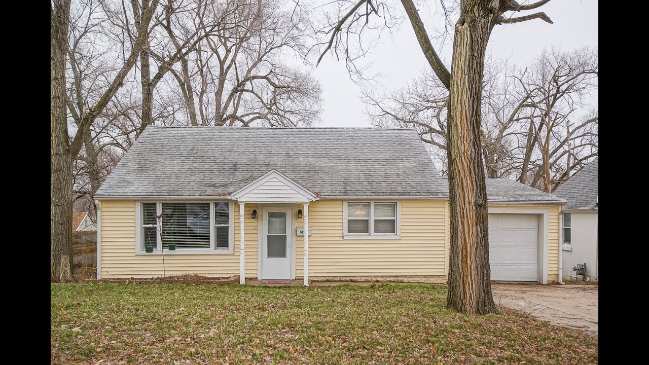 1420 Black St Pekin IL 61554 MLS