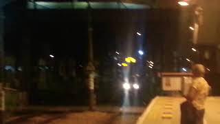 (天水圍列車)輕鐵(第一期1047+1033)在駛入兆康站二號月台