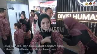 Kadiv Humas Polri Berangkatkan Jurnalis dan Anggota Umrah