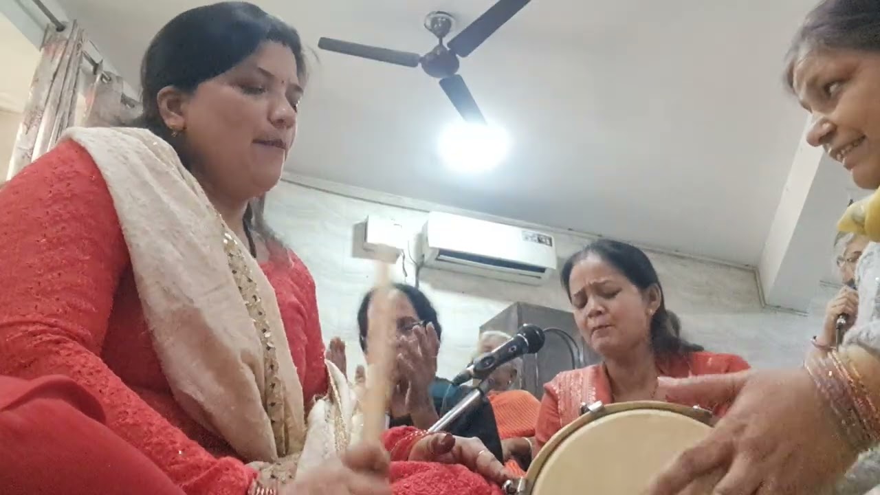 Shiv Vivah Special Bhajan | Dulha Bane Bholenath | Har Har Mahadev