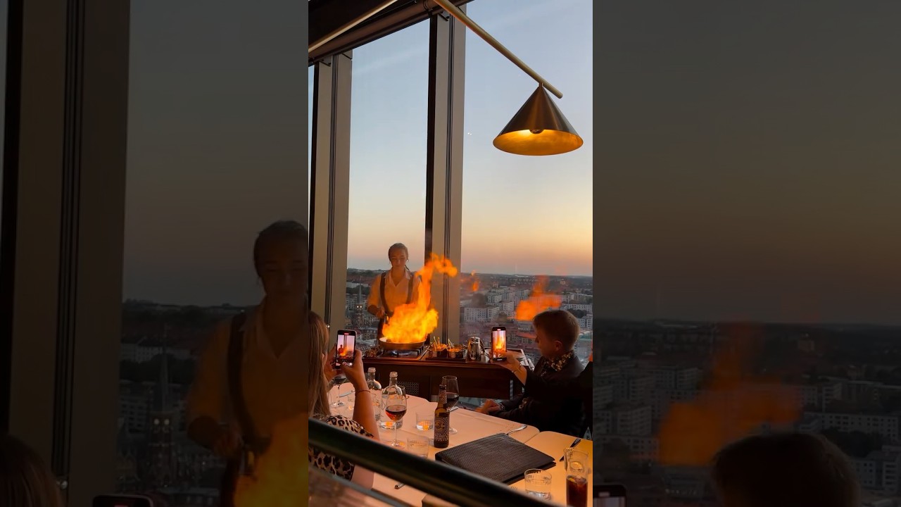 Clarion Hotel Draken - An exquisite restaurant with a view of all of Gothenburg 