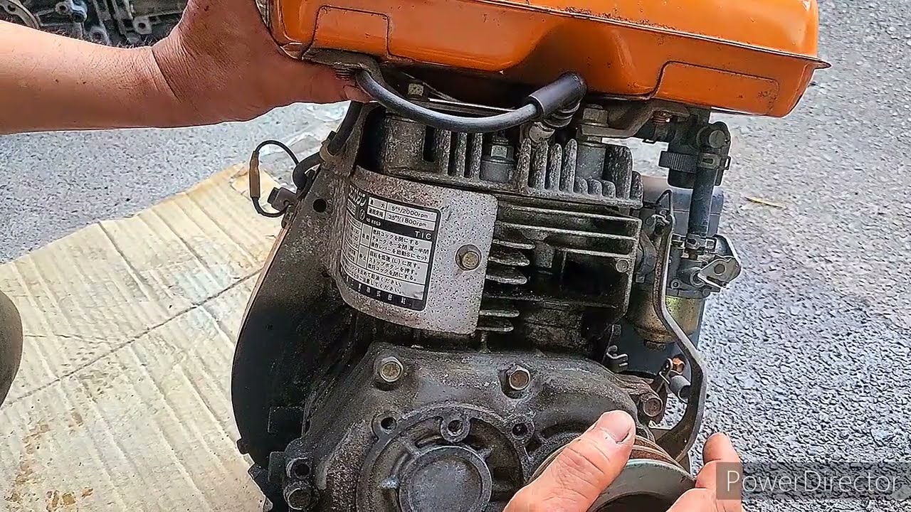 N*t様 Robin EY18エンジン中古！古いためジャンク扱い ロビンエンジンEY18ジャンクのまま始動テスト【汎用エンジン】 - YouTube