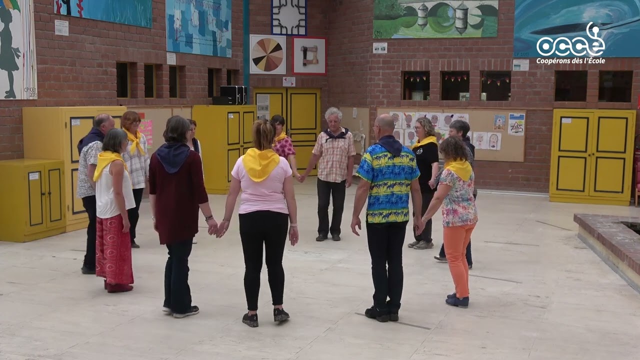 Ecoles Qui Folkent -Oh Suzanna-C1