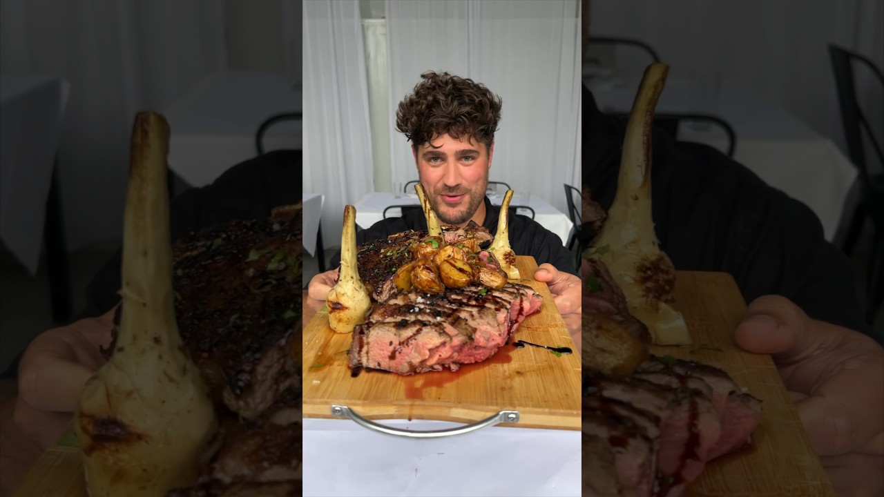 The 46 oz. T-BONE FOR TWO from Rocco’s of Roc Beach in Queens, NYC! 🥩🔥🤤 #DEVOURPOWER