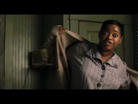 THE HELP - HD Trailer - Visit www.iCineyTV.com