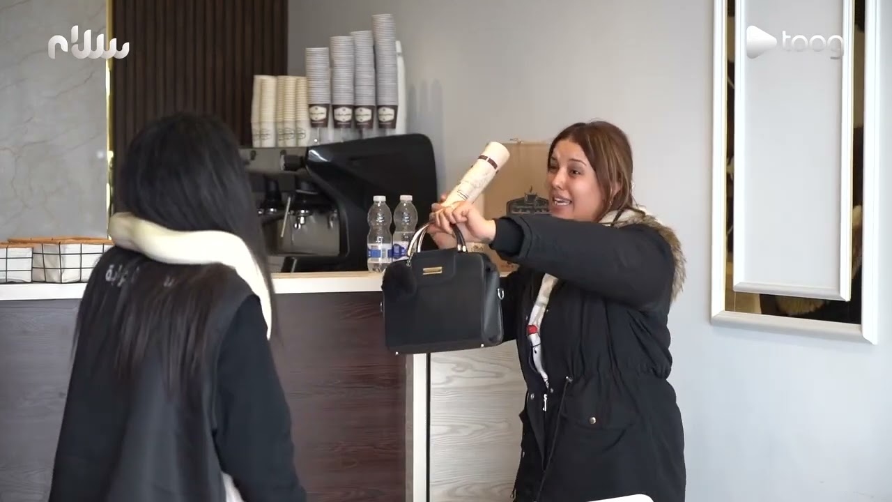 كاميرا خفيه ليبية 😂 🇱🇾 - تخش بتشرب قهوة تلقى روحك محصل رعشة من سوسو