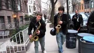 Dueling Saxophones, perfect NYC street music