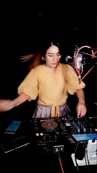 bidadari surga Dj Rere Monique #dj#story#viral#tiktok