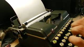 Пишущая (печатная) машинка Москва, 1958 / typewriter Moskva