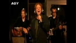 Download Lagu Mick Hucknall - interview + Anna MP3