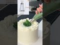 Easiest Christmas Cake Decoration tutorial#piping #cake #cakedecorating #christmas #baking
