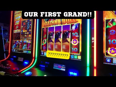 $100 Vs Double Top Dollar: Who Will Win? #slots #casino #gambling