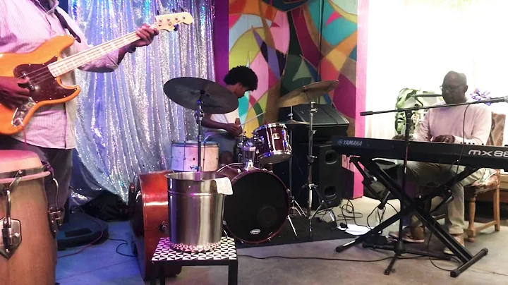 Reggie Graham Quartet performing This Masquerade